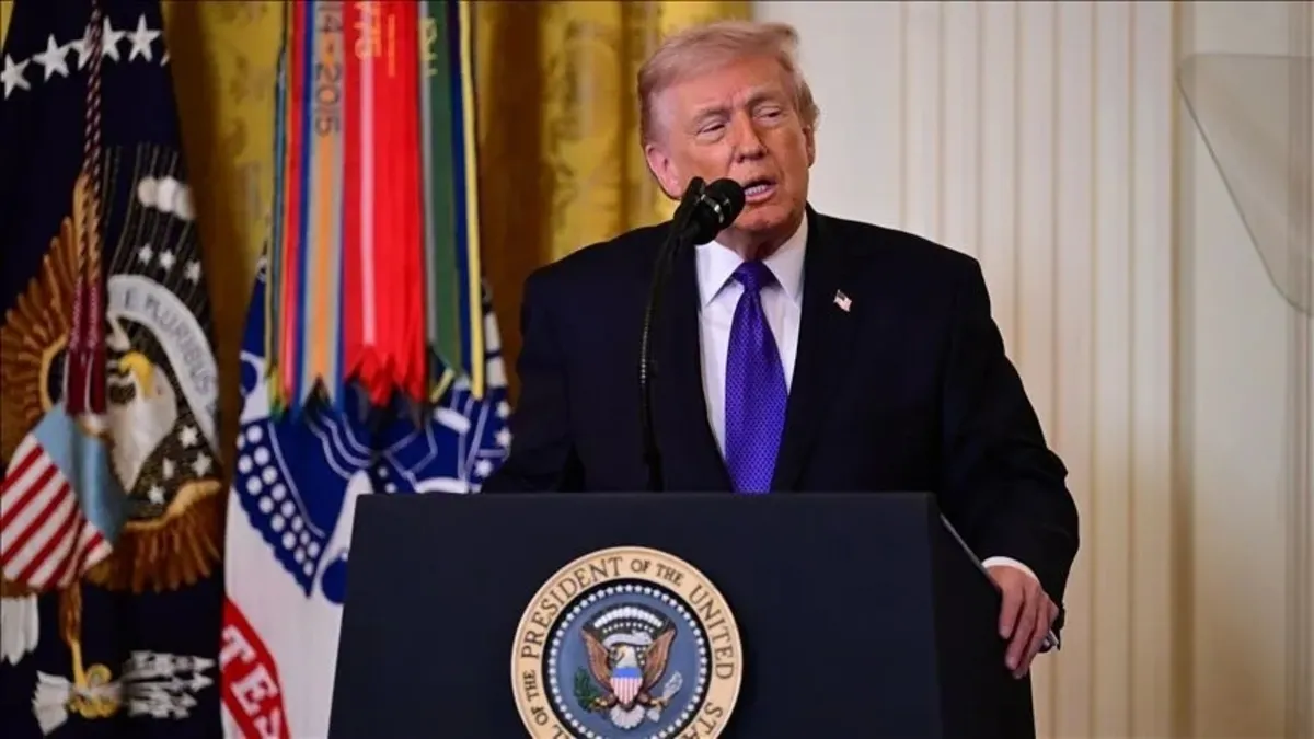 ABD Başkanı Trump'tan Kanada'ya yeni vergi hamlesi: "Bizi yıllardır kazıkladılar"