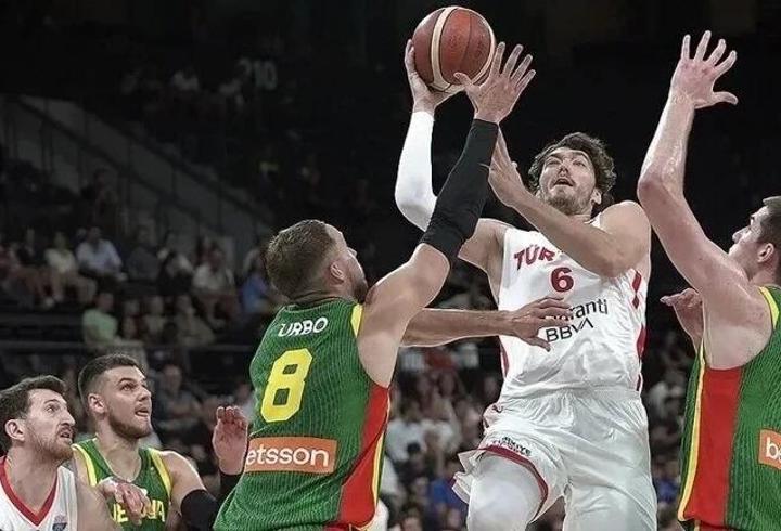 TÜRKİYE LİTVANYA BASKETBOL MAÇI CANLI İZLE: Türkiye Litvanya basketbol maçı hangi kanalda, saat kaçta?