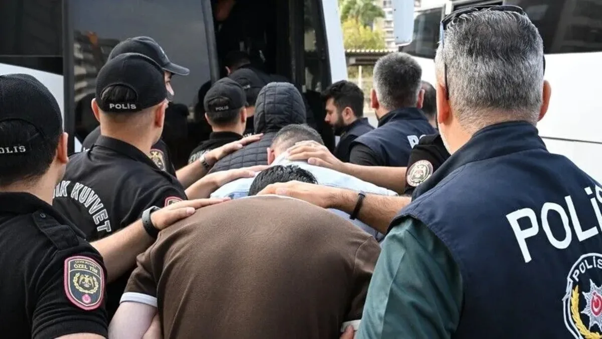SON DAKİKA… Yasa dışı bahis ve kumarla mücadelede yeni dönem! Bukalemun sitelere karşı yapay zeka kıskacı: Ayak izi takibi böyle yapılacak!