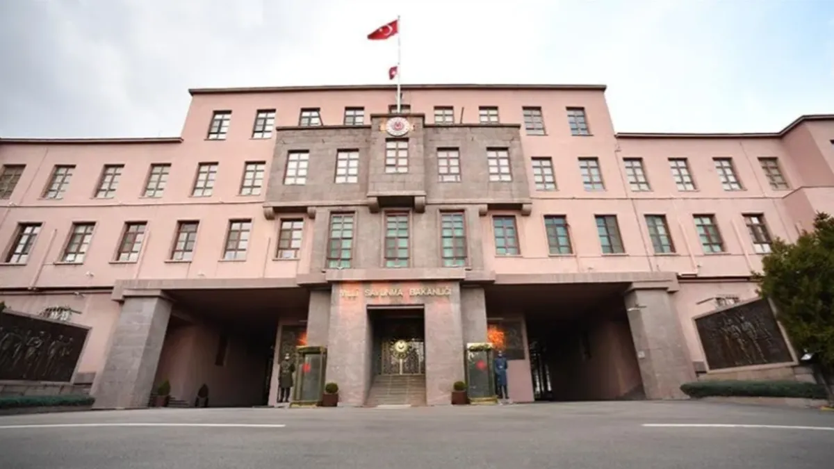 Son dakika | MSB'den Mekke Savunma İttifakı açıklaması: Askeri kuvvet süreci Anayasa doğrultusunda yürütülecek