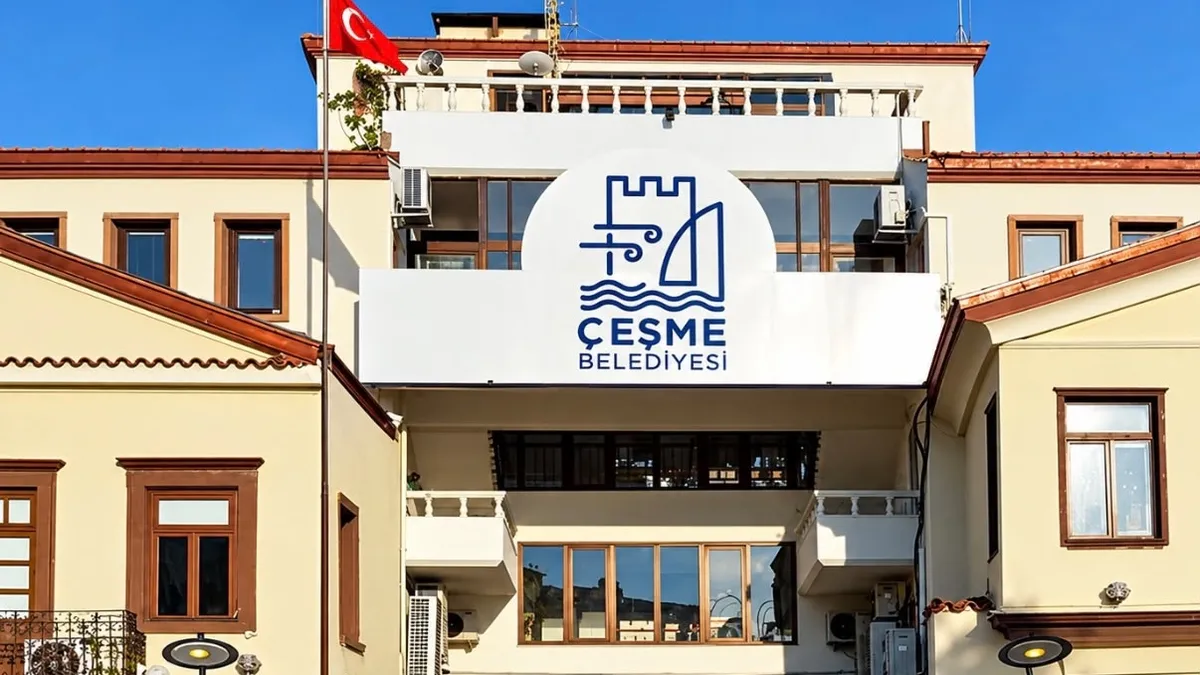 SON DAKİKA... Çeşme Belediyesi'nde rüşvet konuşmaları deşifre oldu! 11 şüpheli hakkında tutuklama talebi: Bir havuz var, hepsi paylaşıyor