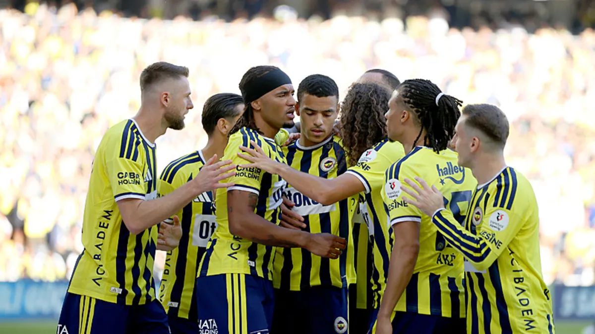 CANLI | Süper Lig’de Rizespor Fenerbahçe maçı! İlk 11'ler belli oldu