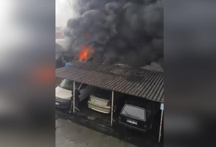 SON DAKİKA! Bayrampaşa'da sanayi sitesinde yangın!