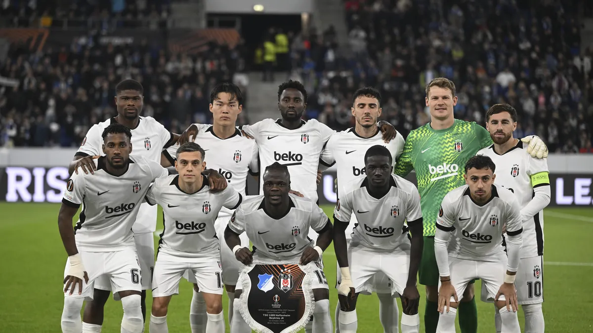 CANLI | Beşiktaş-Crystal Palace UEFA Avrupa Ligi maçı! İlk 11'ler belli oldu