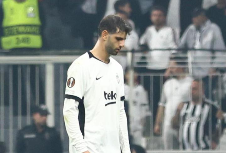 Beşiktaş'ta Ümit Akdağ'ın elinde kırık tespit edildi