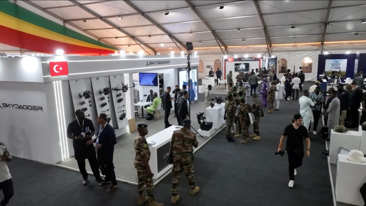 Modern savunma teknolojileri Afrika'da vitrine çıkıyor