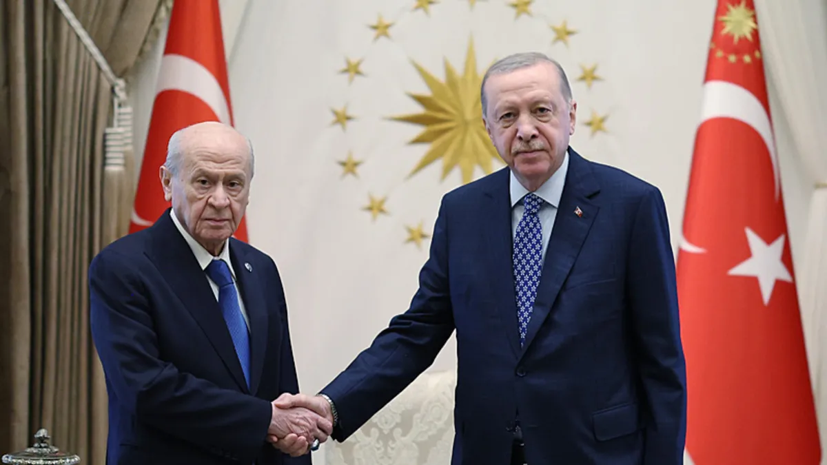 SON DAKİKA! Külliye'de sürpriz Cumhur Zirvesi: Başkan Erdoğan, MHP lideri Bahçeli görüşmesi sona erdi